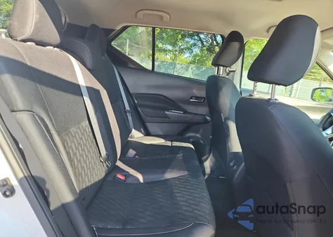 2023 Nissan Kicks Sv z USA, uszkodzony, nr VIN 3N1CP5CV7PL545030